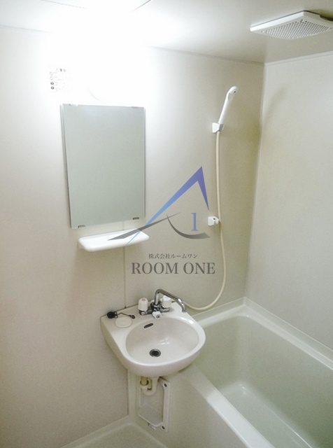バス・シャワールーム　お風呂です。