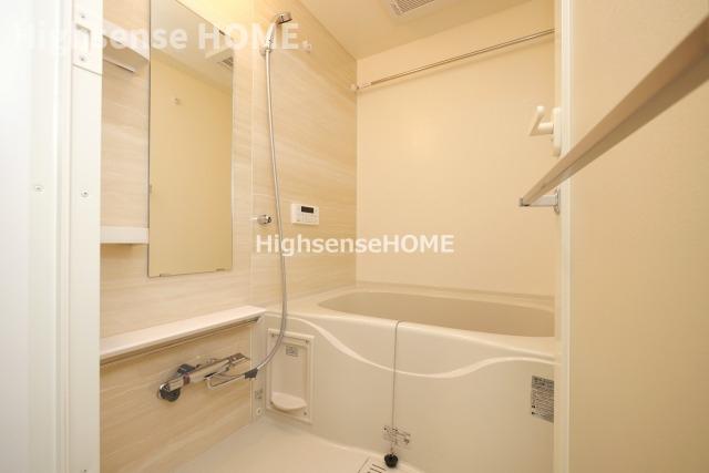 バス・シャワールーム　お風呂で日々の疲れを落としましょう