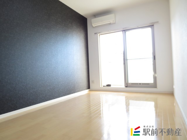 居室・リビング　７０３号室を流用