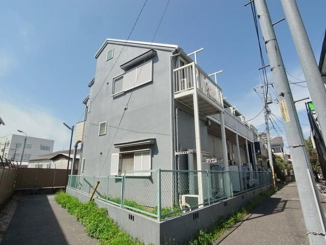 建物外観　♪グレーの外観が目印の物件♪