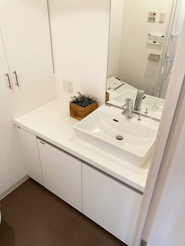 洗面設備　洗面化粧台