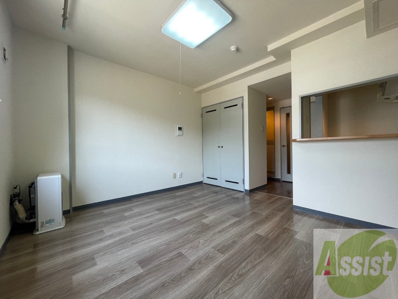 居室・リビング　広くてキレイなお部屋が広がっていて、充実した生活が送れそう。