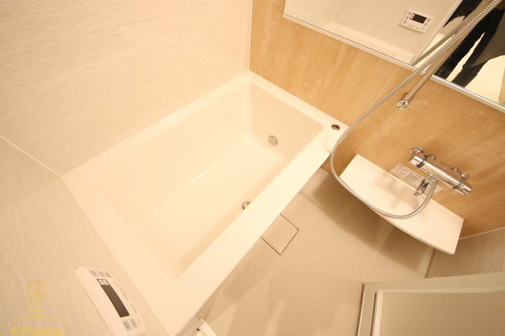 バス・シャワールーム　シーズンフラッツ靭本町