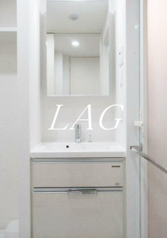 洗面設備　洗面台です。