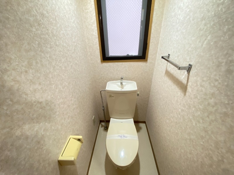 トイレ　別部屋参考写真