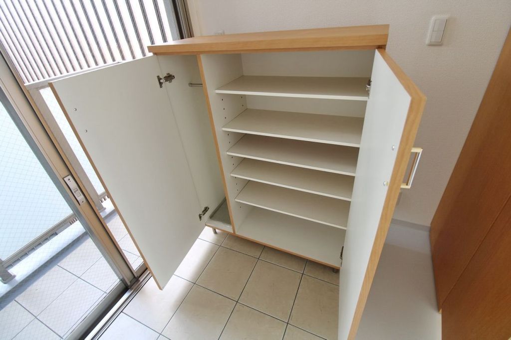 収納　同物件別部屋写真