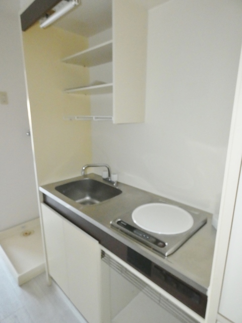 キッチン　※同タイプ別部屋のお写真