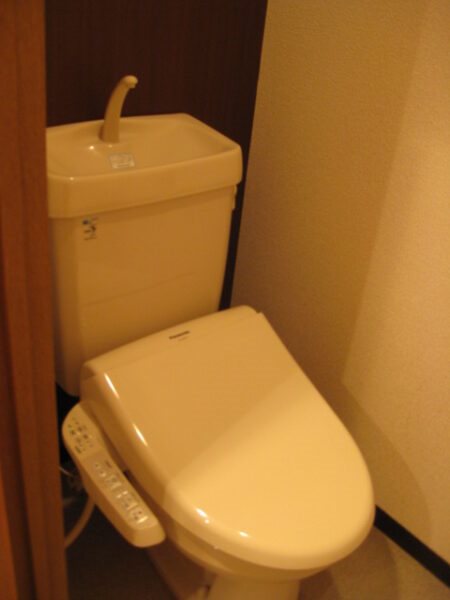 トイレ　トイレ