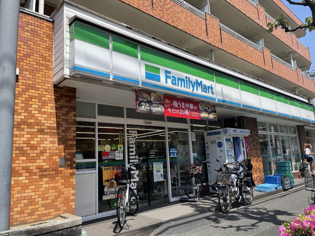 コンビニ　ファミリーマート 新桜台店（コンビニ）まで368m