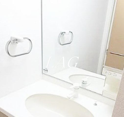洗面設備　洗面台です。