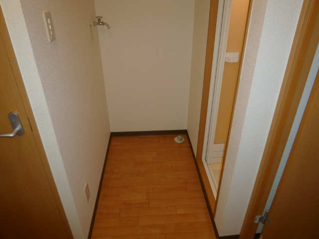 その他部屋・スペース　床・壁色は修理により異なる場合有り。現況優先となります。