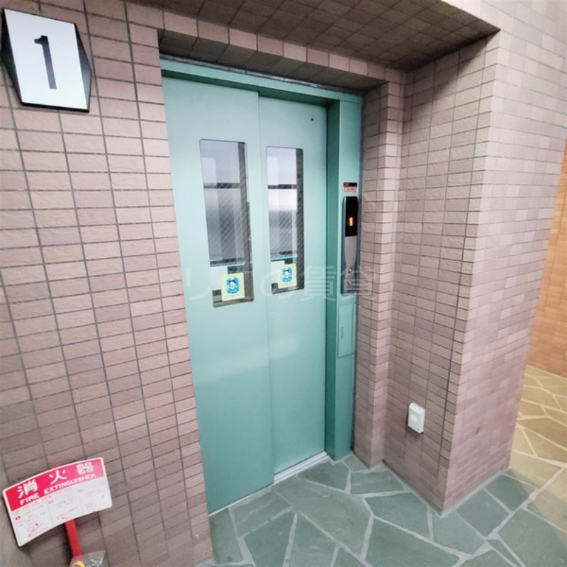 ロビー