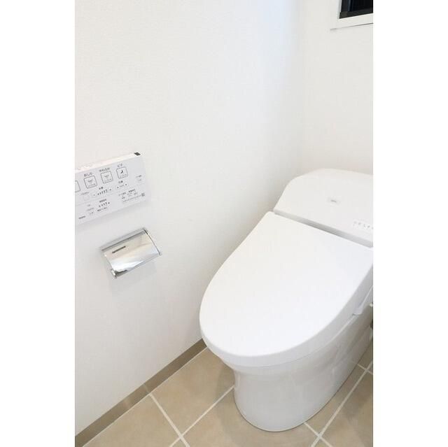 トイレ　シンプルで使いやすいトイレです