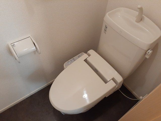 トイレ　★お部屋探しはタウンハウジング稲田堤店まで★
