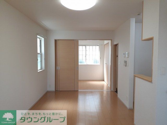 居室・リビング　★お部屋探しはタウンハウジング稲田堤店まで★