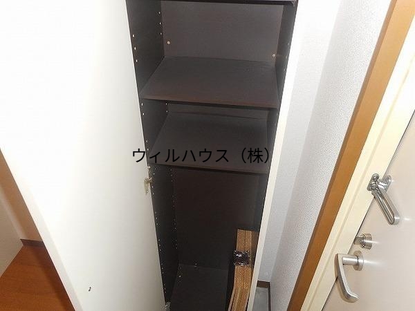 玄関　シューズボックス付き！