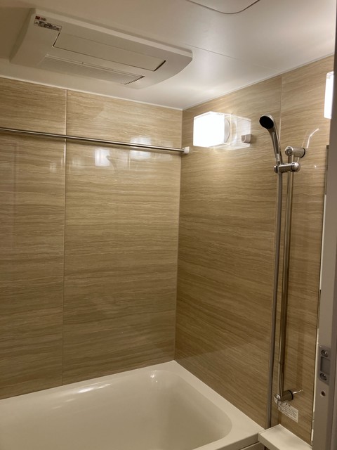 バス・シャワールーム　※写真は同タイプ住戸です。