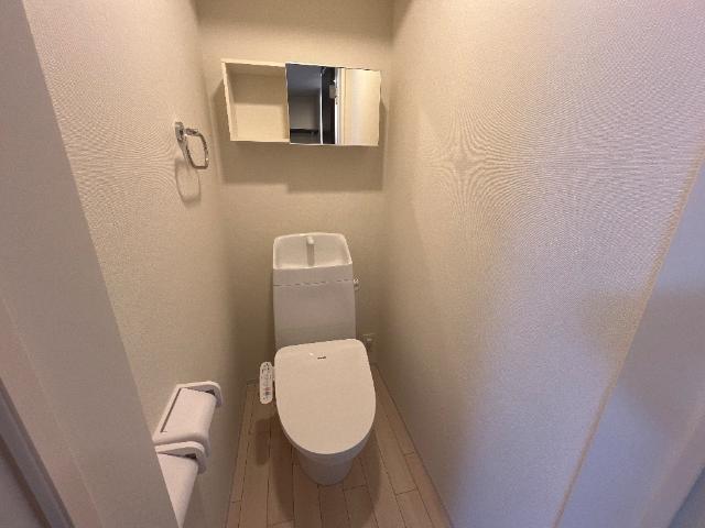 トイレ　シャワー付トイレ