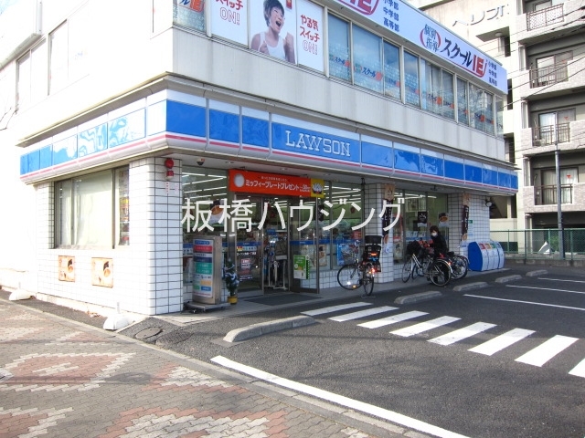 コンビニ　ローソン舟渡1丁目店（コンビニ）まで348m