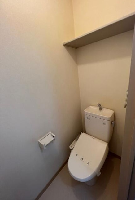 トイレ　※別部屋参考写真☆洋式トイレ☆