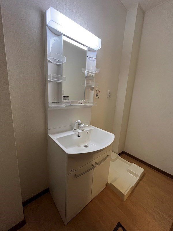 洗面設備　同仕様写真