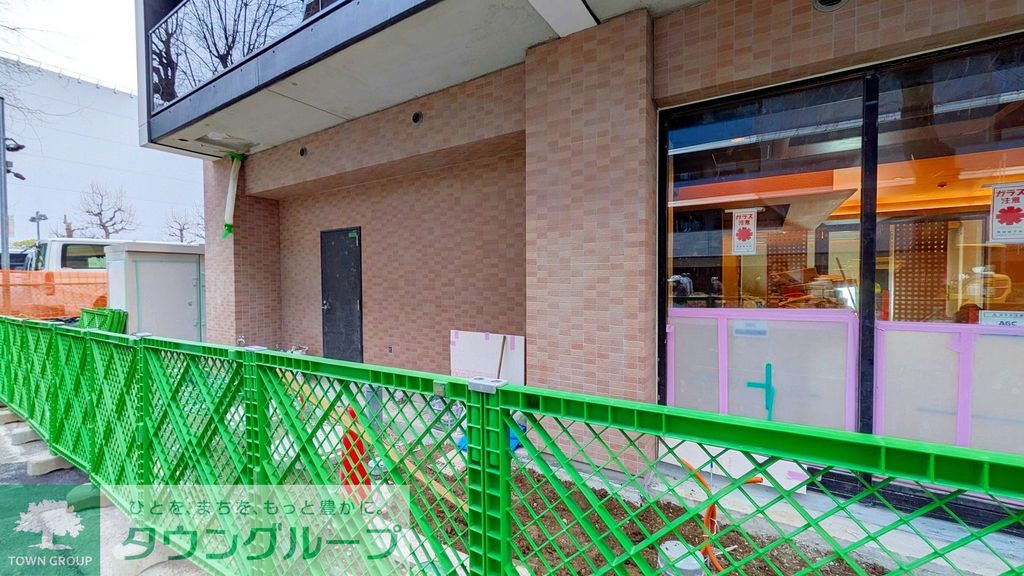 玄関　★先行申込受付中です！お問い合わせはタウンハウジング青葉台…
