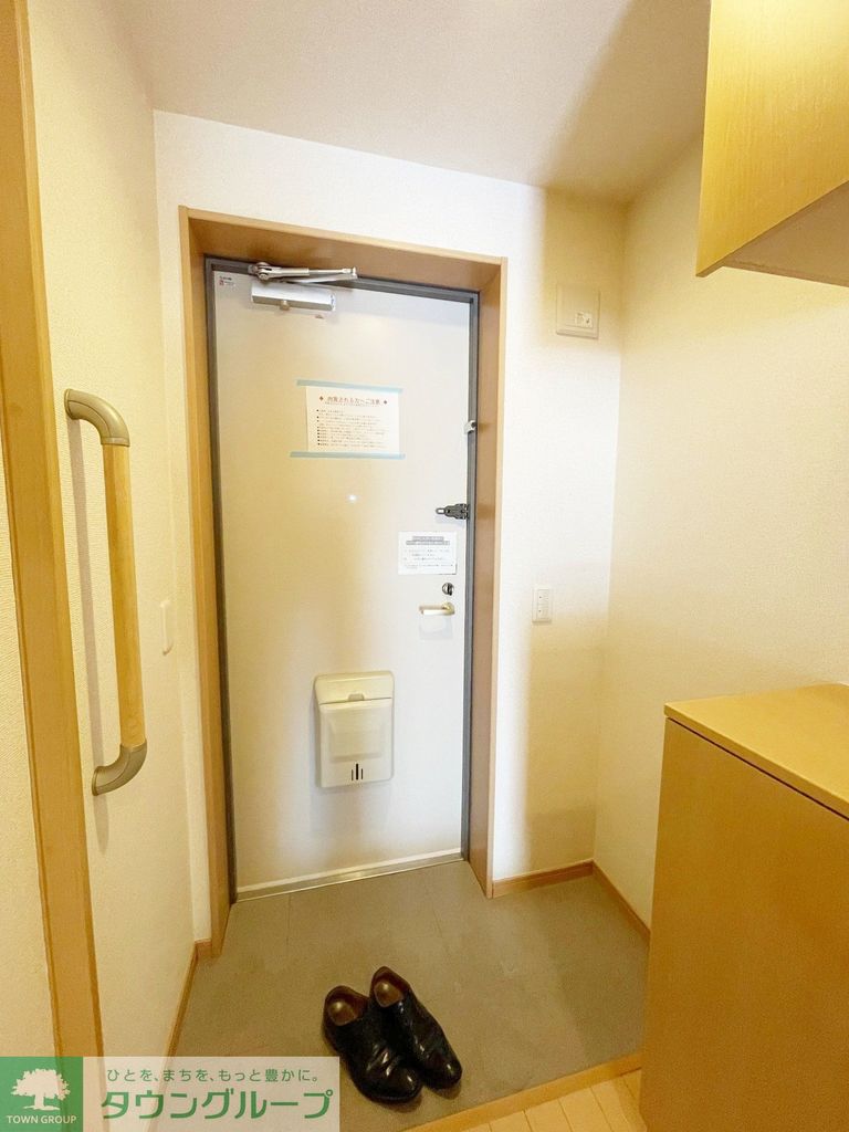玄関　設備
