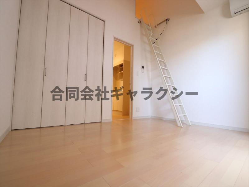 居室・リビング　7帖+ロフト付きのお部屋です