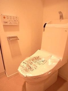 トイレ　別号室イメージ