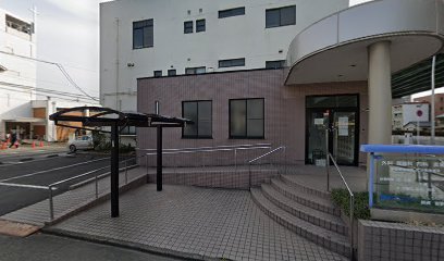 病院　岡山クリニック（病院）まで702m