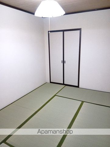 和歌山市 2階建 築42年の居間写真