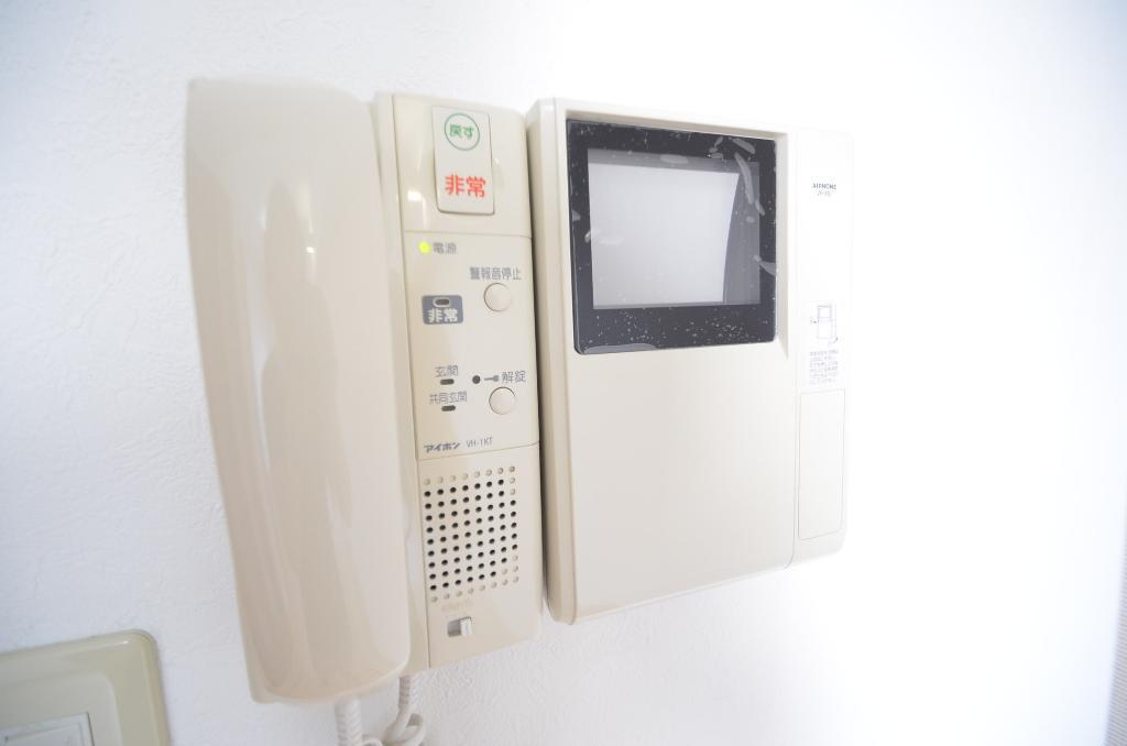 セキュリティ　カメラ付インターホン