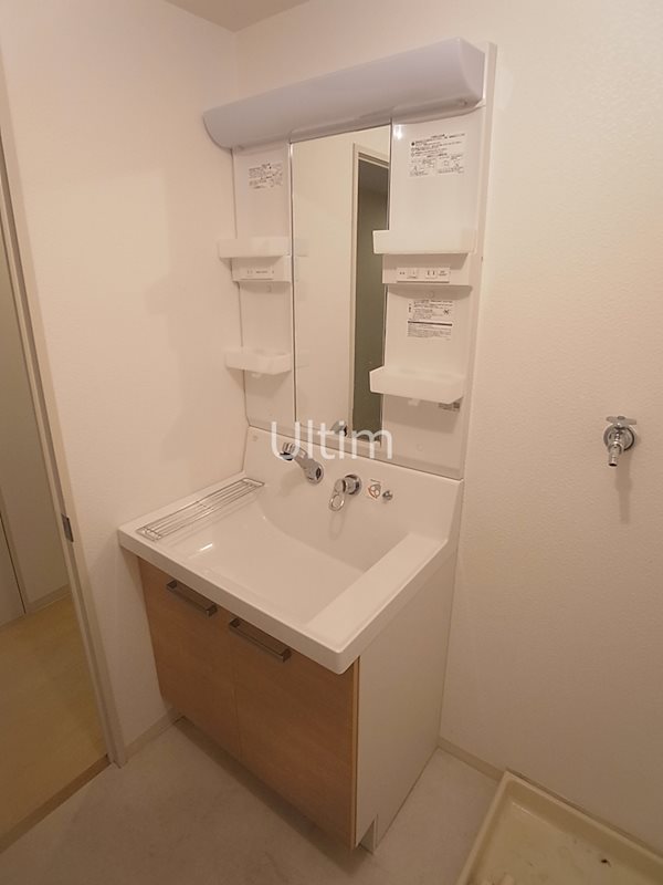 洗面設備　別部屋のお写真です。ご参考までに！
