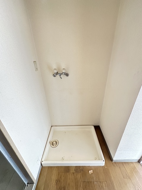 その他　別部屋参考写真です。リフォーム前のお部屋です