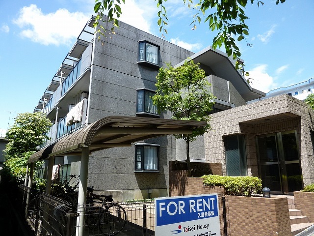 建物外観　おしゃれな外観です☆