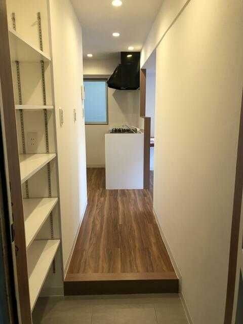 玄関　※他号室写真使用