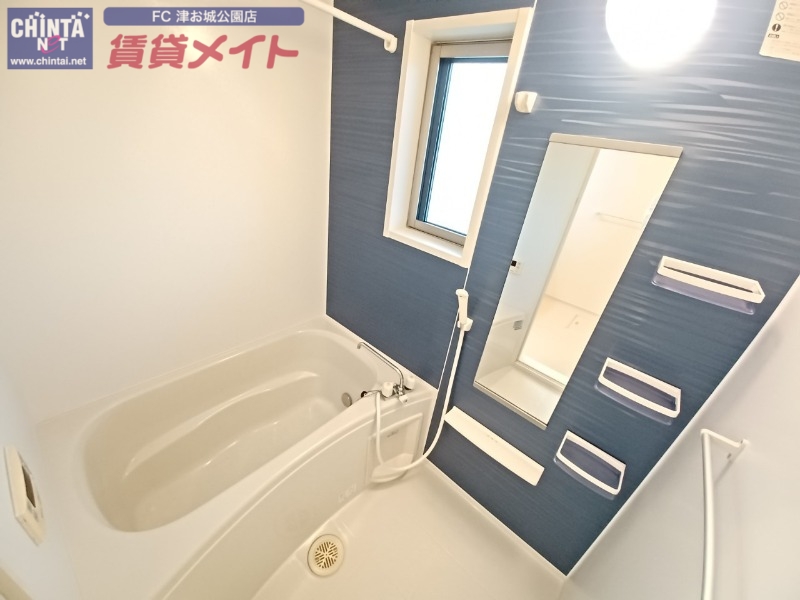 バス・シャワールーム　別部屋参考写真