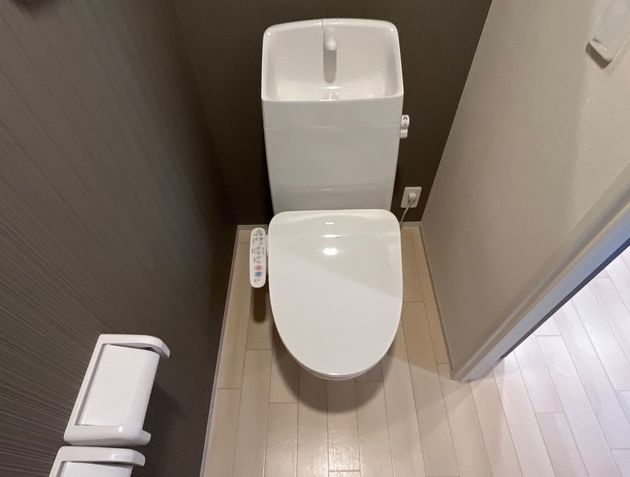 トイレ　※同タイプの写真となります。