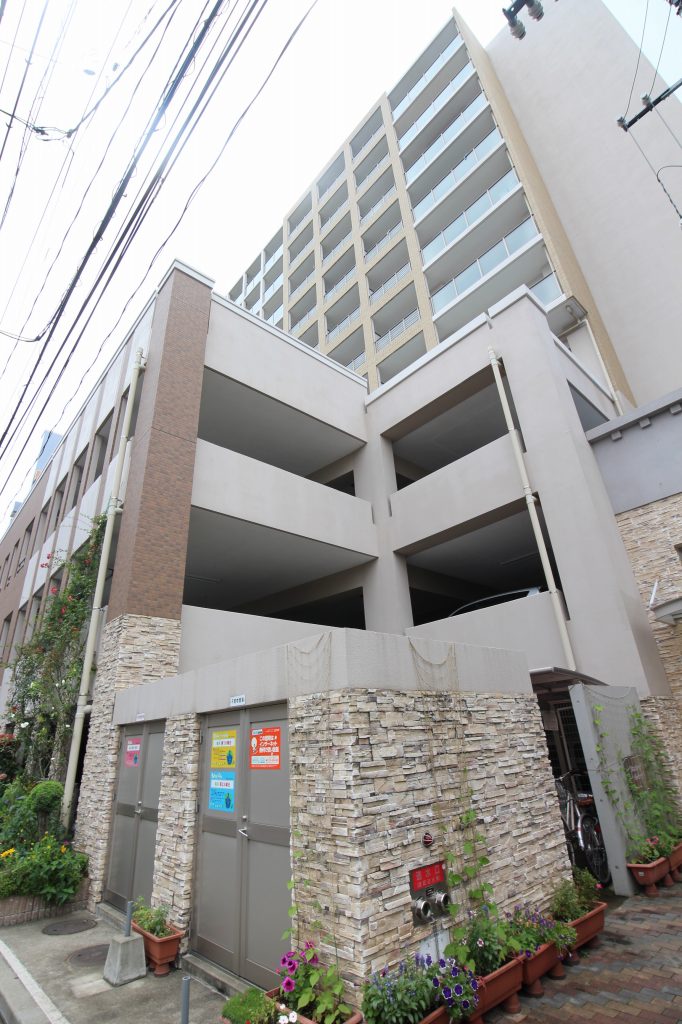 建物外観　堂々たる外観。
