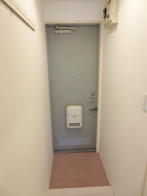 玄関　別部屋参考写真