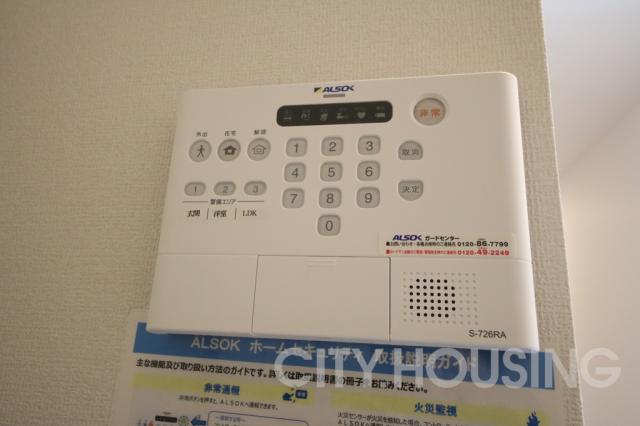 セキュリティ　※同タイプ部屋の写真です。