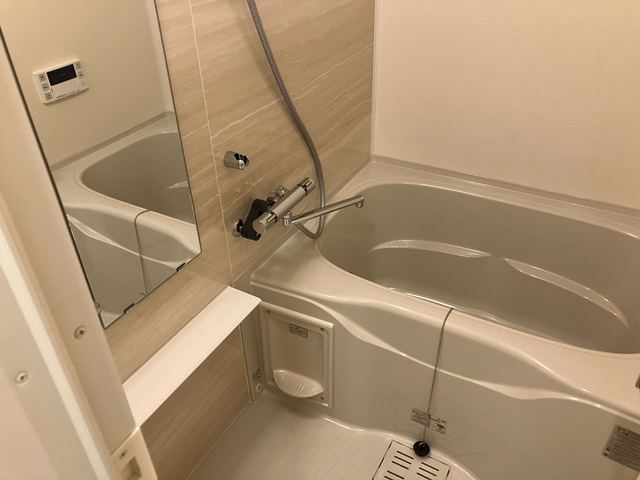 バス・シャワールーム　※写真は同タイプ住戸です。