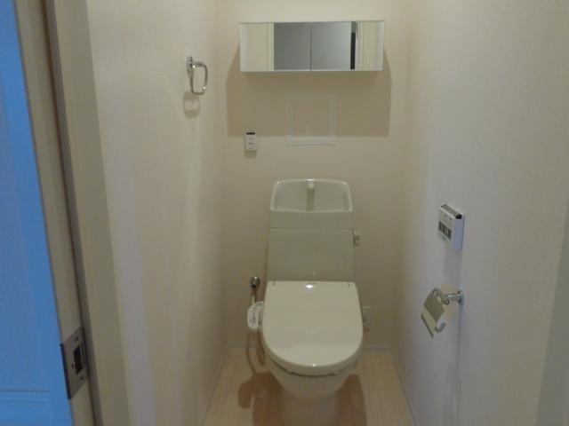 トイレ　シャワー付トイレ