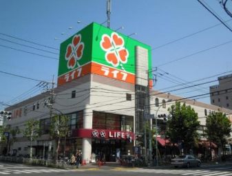 スーパー　ライフ深川猿江店（スーパー）まで402m