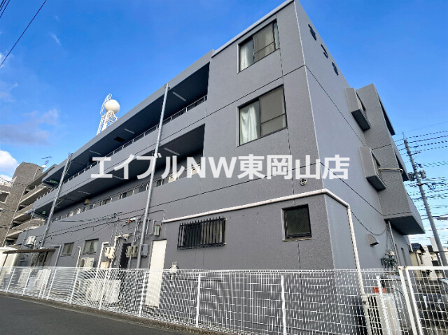 さつきマンションの外観写真