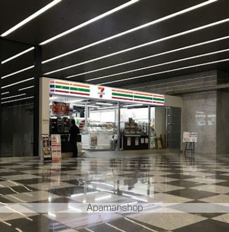 コンビニ　セブン－イレブン芝浦スクエアビル店（コンビニ）まで91m