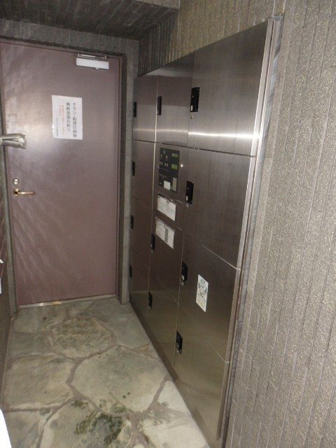 スカイコート都立大学第3の外観写真