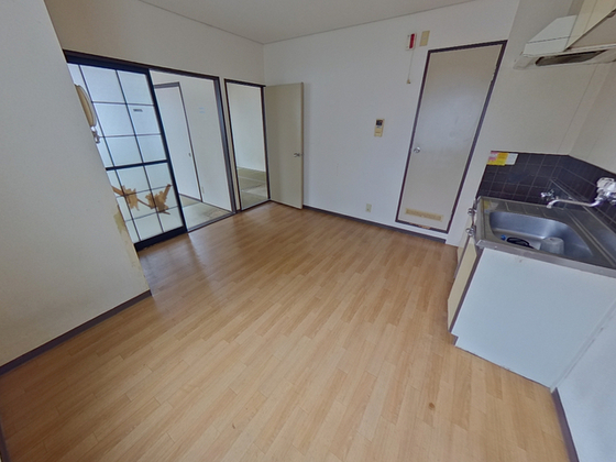 居室・リビング　※別部屋の写真です