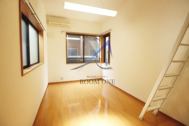 居室・リビング　洋室のお部屋です。