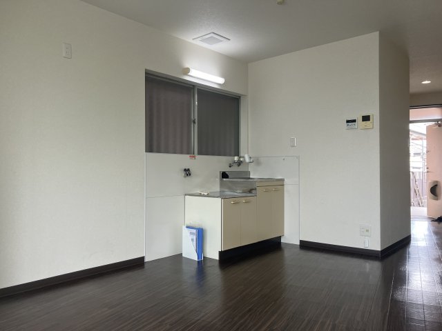ＪＲ山陽本線 魚住駅 徒歩9分 2階建 築50年の居間写真